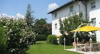 Kern Buam 3* Graz