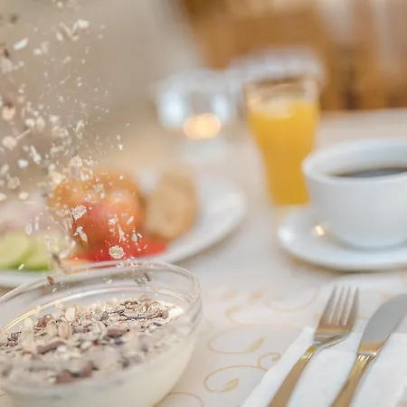 Otel Kern Buam