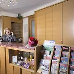 Kern Buam Готель