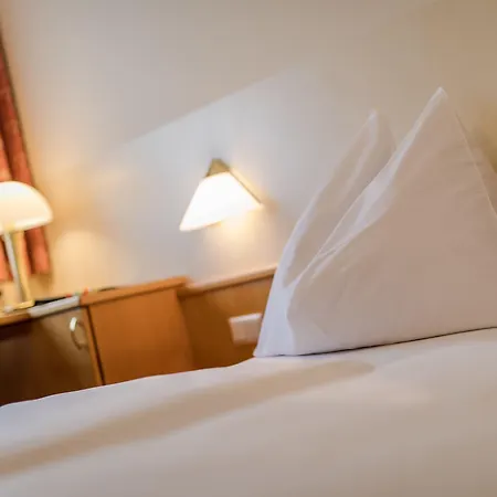 Hotel Kern Buam 3*