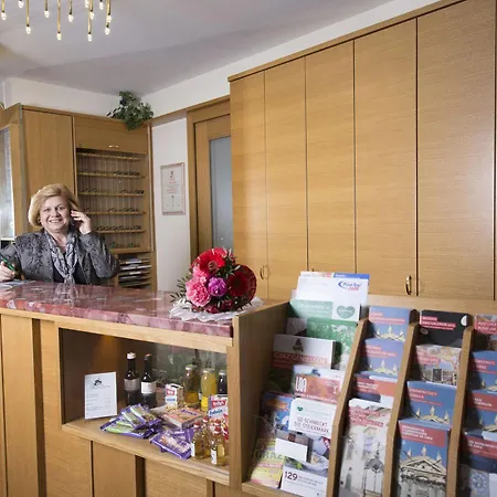Kern Buam Hotel