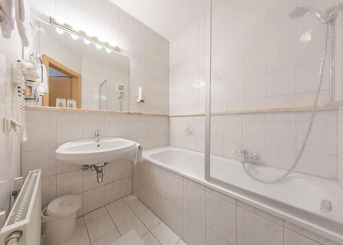 Kern Buam 3* Грац